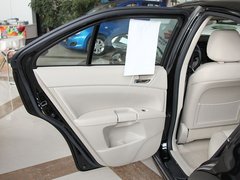 2011款 2.4 CVT 两驱标准版