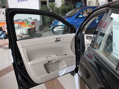 2011款 2.4 CVT 两驱标准版