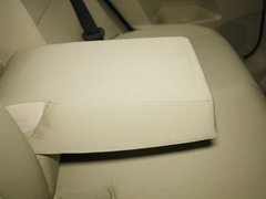 2011款 2.4 CVT 两驱标准版