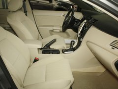 2011款 2.4 CVT 两驱标准版