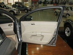 2011款 2.4 CVT 两驱标准版