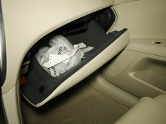 2011款 2.4 CVT 两驱标准版