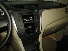 2011款 2.4 CVT 两驱标准版