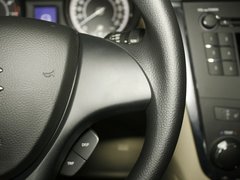 2011款 2.4 CVT 兩驅(qū)標(biāo)準(zhǔn)版