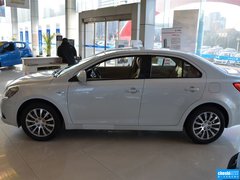 2011款 2.4 CVT 两驱标准版