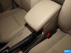 2011款 2.4 CVT 两驱标准版