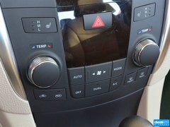 2011款 2.4 CVT 兩驅(qū)標(biāo)準(zhǔn)版