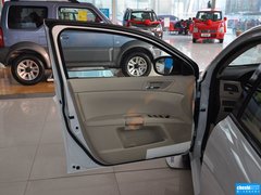 2011款 2.4 CVT 两驱标准版