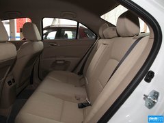 2011款 2.4 CVT 两驱标准版