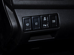 2011款 2.4 CVT 四驱豪华导航版