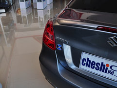 2011款 2.4 CVT 四驱豪华导航版