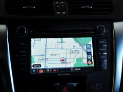 2011款 2.4 CVT 四驱豪华导航版