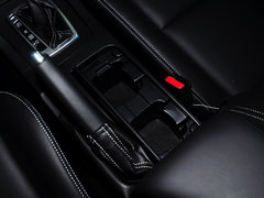2011款 2.4 CVT 四驱豪华导航版