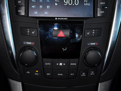 2011款 2.4 CVT 四驱豪华导航版