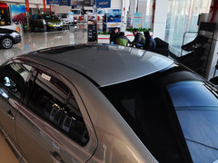 2011款 2.4 CVT 四驱豪华导航版