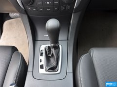 2011款 2.4 CVT 四驱豪华导航版