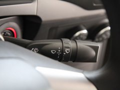 2011款 plus 350S 1.5L 自动 讯达版