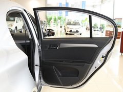 2011款 plus 350S 1.5L 自动 讯达版
