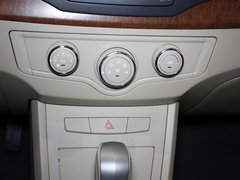 2011款 plus 350S 1.5L 自动 讯悦版
