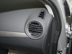 荣威350 2011款 plus 350S 1.5L 自动 讯悦版