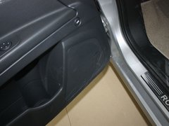 荣威350 2011款 plus 350S 1.5L 自动 讯悦版