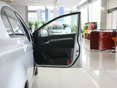 2011款 plus 350S 1.5L 自动 讯悦版