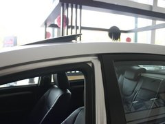 2011款 plus 350S 1.5L 自动 讯悦版