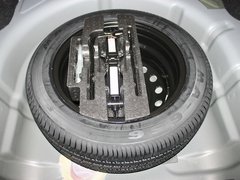 2011款 plus 350S 1.5L 自动 讯悦版