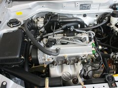 2011款 1.0L MT 标准型 国四