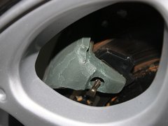 2011款 1.0L MT 标准型 国四