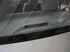 2011款 1.0L MT 标准型 国四