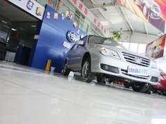 2011款 1.0L MT 标准型 国四