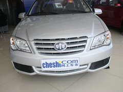 2011款 1.0L MT 标准型 国四