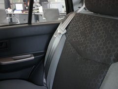 2011款 1.0L MT 标准型 国四