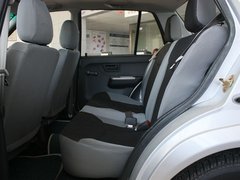 2011款 1.0L MT 标准型 国四