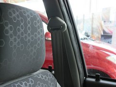 2011款 1.0L MT 标准型 国四