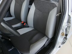 2011款 1.0L MT 标准型 国四