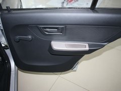 2011款 1.0L MT 标准型 国四