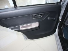 2011款 1.0L MT 标准型 国四