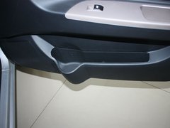 2011款 1.0L MT 标准型 国四
