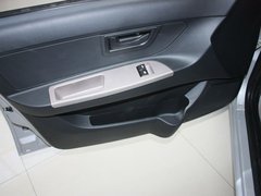 2011款 1.0L MT 标准型 国四