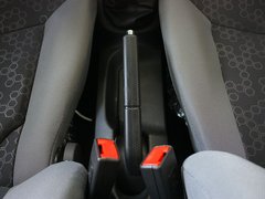 2011款 1.0L MT 标准型 国四