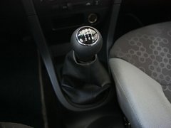 2011款 1.0L MT 标准型 国四