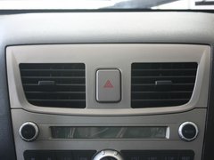 2011款 1.0L MT 标准型 国四