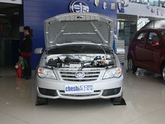 2011款 1.0L MT 标准型 国四