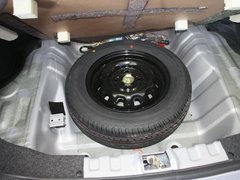 2011款 1.0L MT 标准型 国四