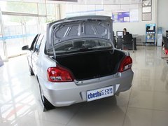 2011款 1.0L MT 标准型 国四
