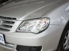 2011款 1.0L MT 标准型 国四