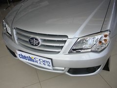 2011款 1.0L MT 标准型 国四