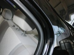 2011款 1.3L MT 豪华型 国四